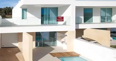 Mieszkanie 3 pokoi w Lagos, Portugalia