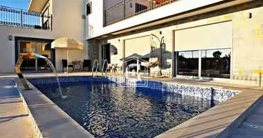 Haus 4 zimmer in Krimovice, Montenegro