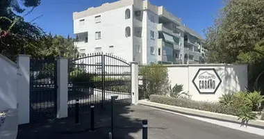 Apartamento 3 habitaciones en San Pedro Alcantara, Španjolska
