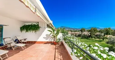 3 bedroom apartment in San Pedro Alcantara, Spain
