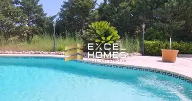 4 bedroom house in Siġġiewi, Malta