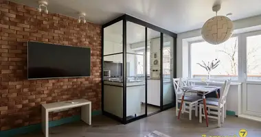 Wohnung 3 zimmer in Minsk, Belarus