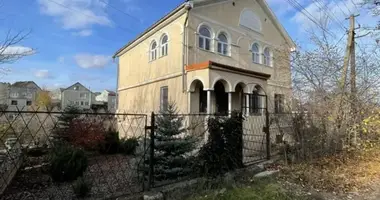 Casa 3 habitaciones en Sukhyi Lyman, Ucrania