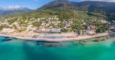 Hotel 1 054 m² in Potamia, Greece