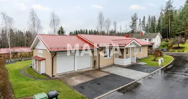 Haus 5 zimmer in Rajaportti, Finnland