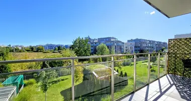 Room 2 rooms in Warsaw, Poland