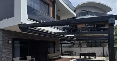 Villa 5 zimmer in Kargıcak, Türkei