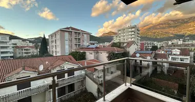 Apartamento 2 habitaciones en Budva, Montenegro