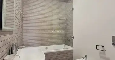 Квартира 3 спальни в Будва, Черногория