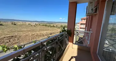 Квартира 3 комнаты в Tankovo, Болгария