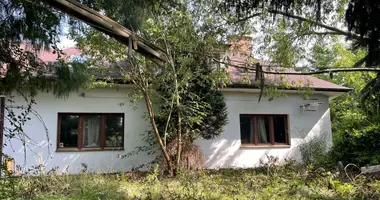 Dom 4 pokoi w Marki, Polska