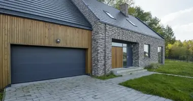 6 room house in Granica, Poland