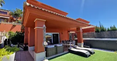 5 bedroom house in Benalmadena, Spain