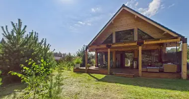 Dom w Wierzyce, Polska