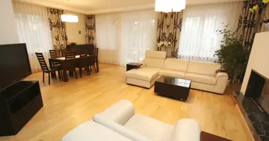 7 room house in Warsaw, Poland