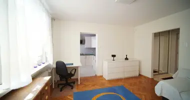 Mieszkanie 1 pokój w Warszawa, Polska