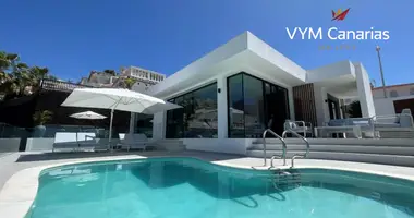 Villa 3 bedrooms in Adeje, Spain