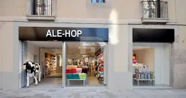 Gewerbefläche 739 m² in Barcelona, Spanien