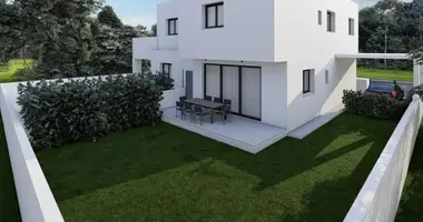 Квартира 3 спальни в Строволос, Кипр