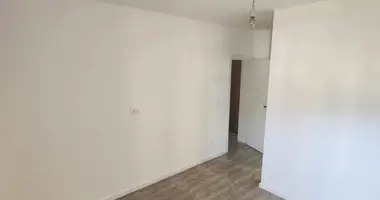 Apartamento 3 habitaciones en Bar, Montenegro