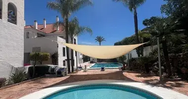 3 bedroom apartment in San Pedro Alcantara, Spain