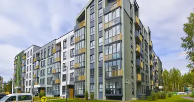 3 room apartment in Kalodziscanski sielski Saviet, Belarus