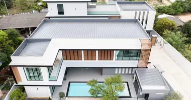Maison 5 chambres dans Pong, Thaïlande