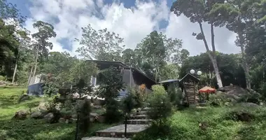 Haus 2 Schlafzimmer in La Ceiba, Honduras