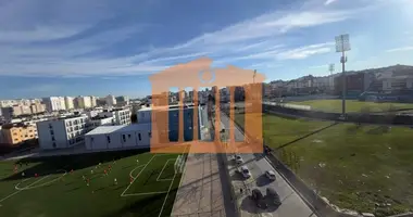 Квартира 3 комнаты в Албания