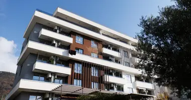 Wohnung 4 zimmer in Budva, Montenegro