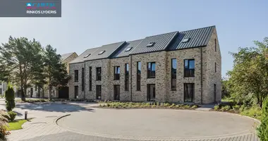 Apartamento 5 habitaciones en Palanga, Lituania