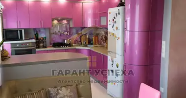 4 room apartment in Muchaviecki sielski Saviet, Belarus