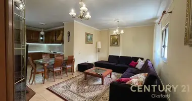 WILLSON SQUARE, 2+1 APARTMENT FOR RENT  w Tirana Municipality, Albania
