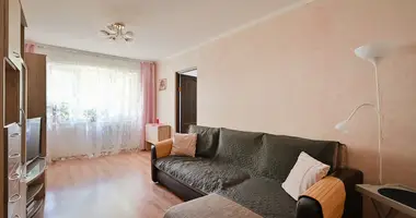 Mieszkanie 3 pokoi w Ryga, Łotwa