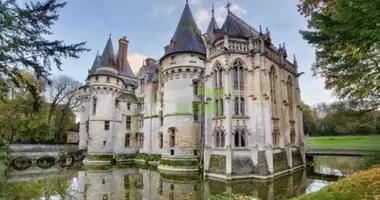 Schloss in Metropolitanes Frankreich, Frankreich