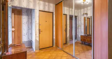 Wohnung 3 zimmer in Minsk, Belarus