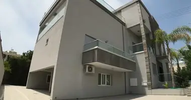 Villa 7 bedrooms in Limassol, Cyprus