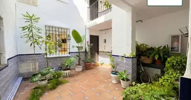 2 bedroom apartment in Marbella, Spain
