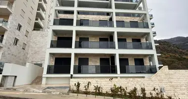 Wohnung in Becici, Montenegro