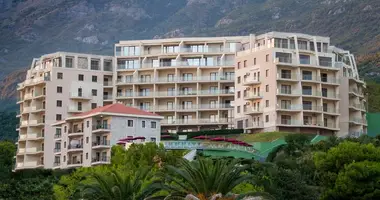 Apartamento 3 habitaciones en Becici, Montenegro