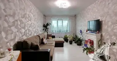 Apartamento 4 habitaciones en Kobriny, Belarús