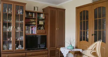 Wohnung 3 zimmer in Muchaviecki sielski Saviet, Belarus