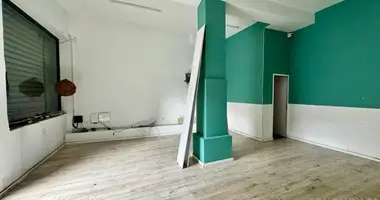 Propriété commerciale 30 m² dans Tirana, Albanie