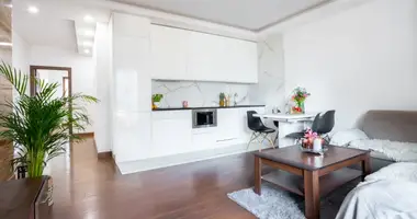 4 room apartment in Smolice, Poland