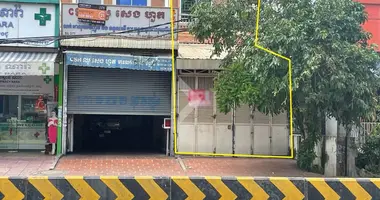 Casa 5 habitaciones en Sangkat Chak Angrae Leu, Camboya