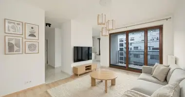 Mieszkanie 2 pokoi w Warszawa, Polska