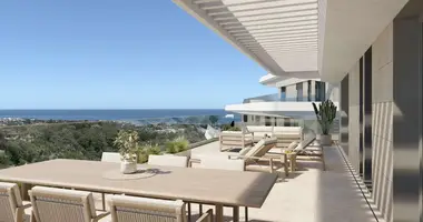 3 bedroom apartment in Estepona, Spain