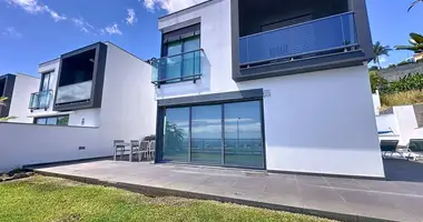 Casa 4 habitaciones en Santa Cruz, Portugal