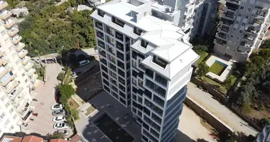 Wohnung 3 zimmer in Muratpasa, Türkei