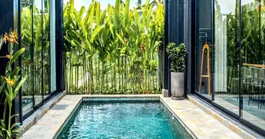 Willa w Munggu, Indonezja